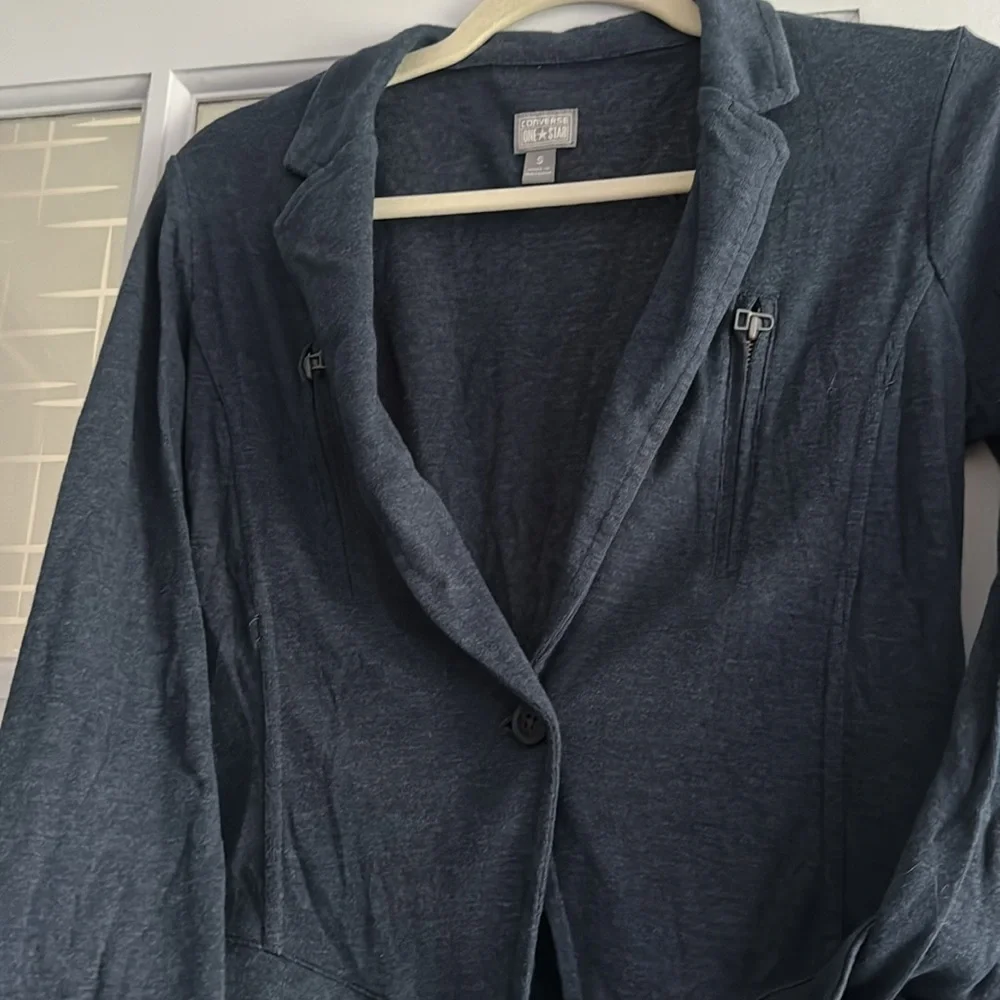 Converse one star sweater jacket. Size S.